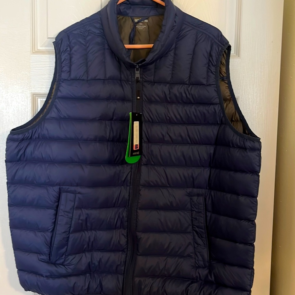Solaris packable down navy vest